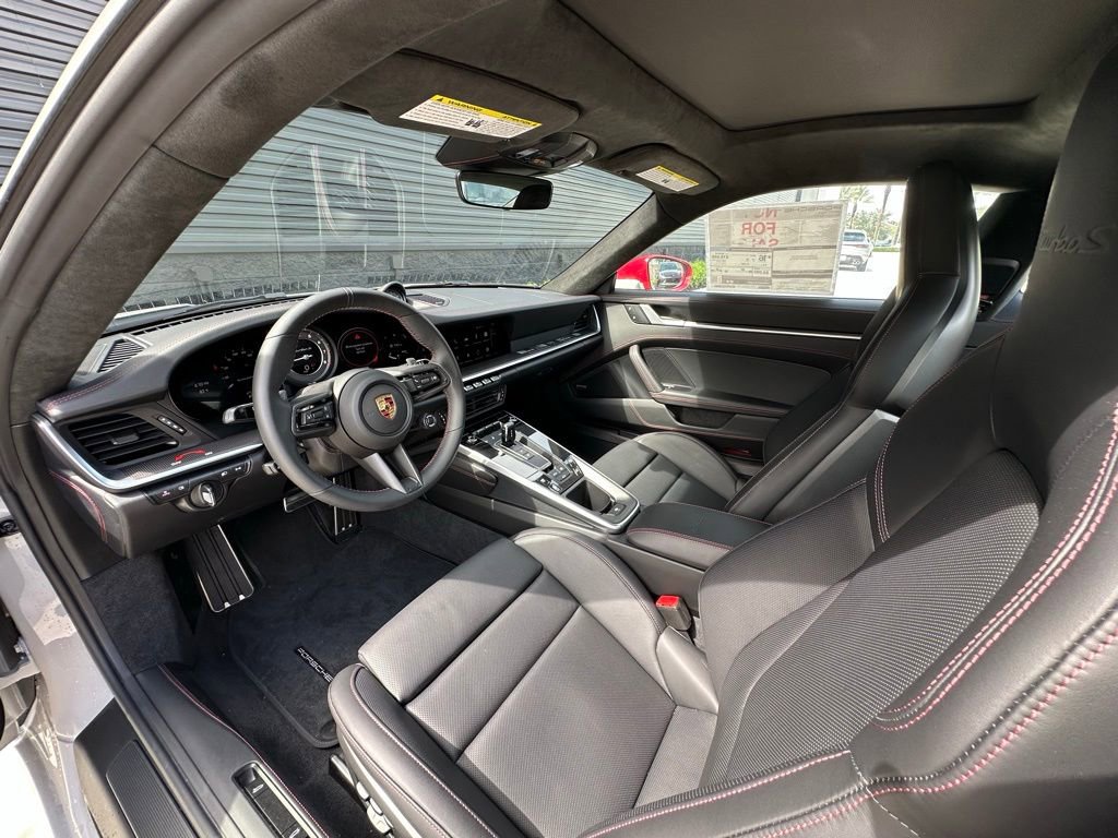 Certified 2025 Porsche 911 Turbo S image 4