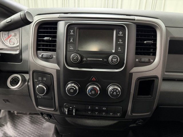 Used 2018 RAM 3500 Tradesman w/ Chrome Appearance Group image 13