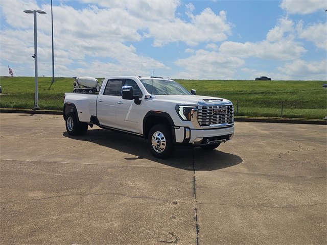 New 2025 GMC Sierra 3500 Denali w/ Denali Reserve Package