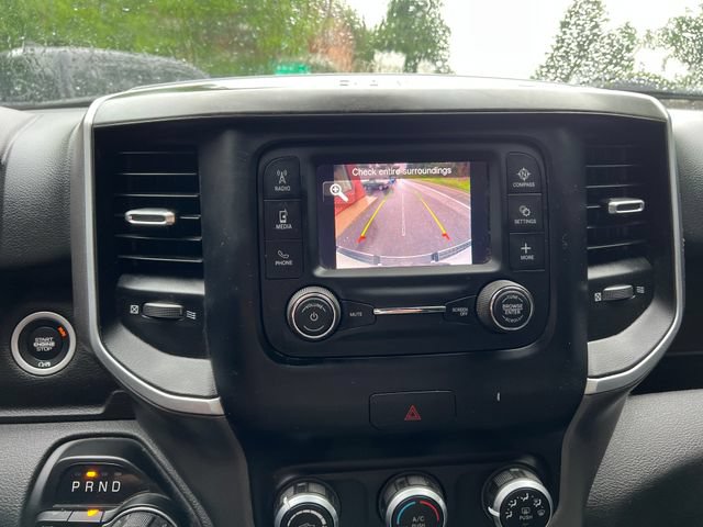 Used 2022 RAM 1500 Big Horn AWD/4WD image 16