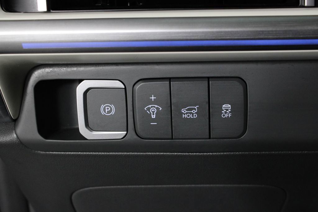 Used 2024 Hyundai Santa Fe Limited image 24