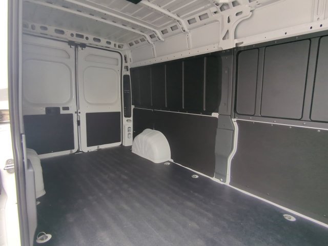 Used 2025 RAM ProMaster 3500 w/ Convenience Group FWD image 15