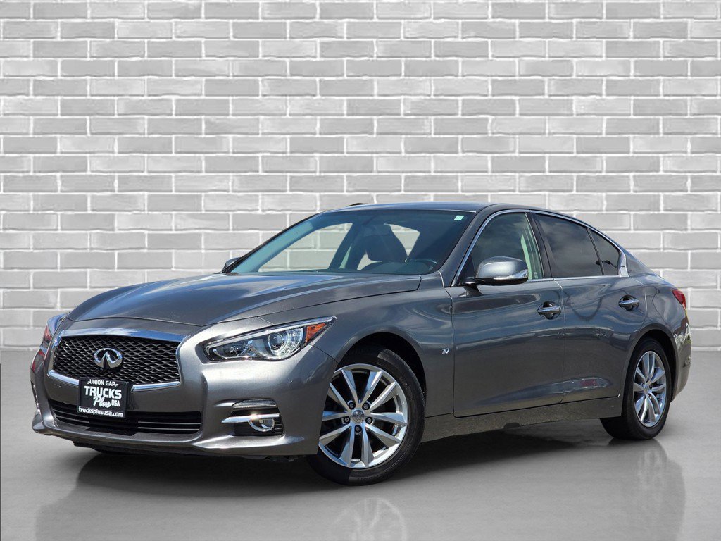 Used 2015 INFINITI Q50 w/ Moonroof Package RWD image 2