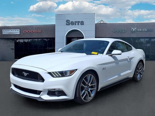 Used 2016 Ford Mustang GT Premium RWD image 3