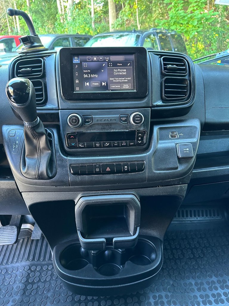 Used 2023 RAM ProMaster 2500 FWD image 6