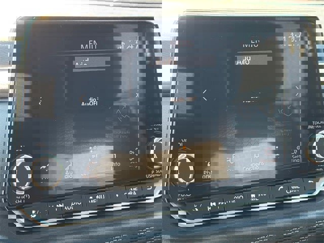 Certified 2024 Nissan Rogue SV image 25