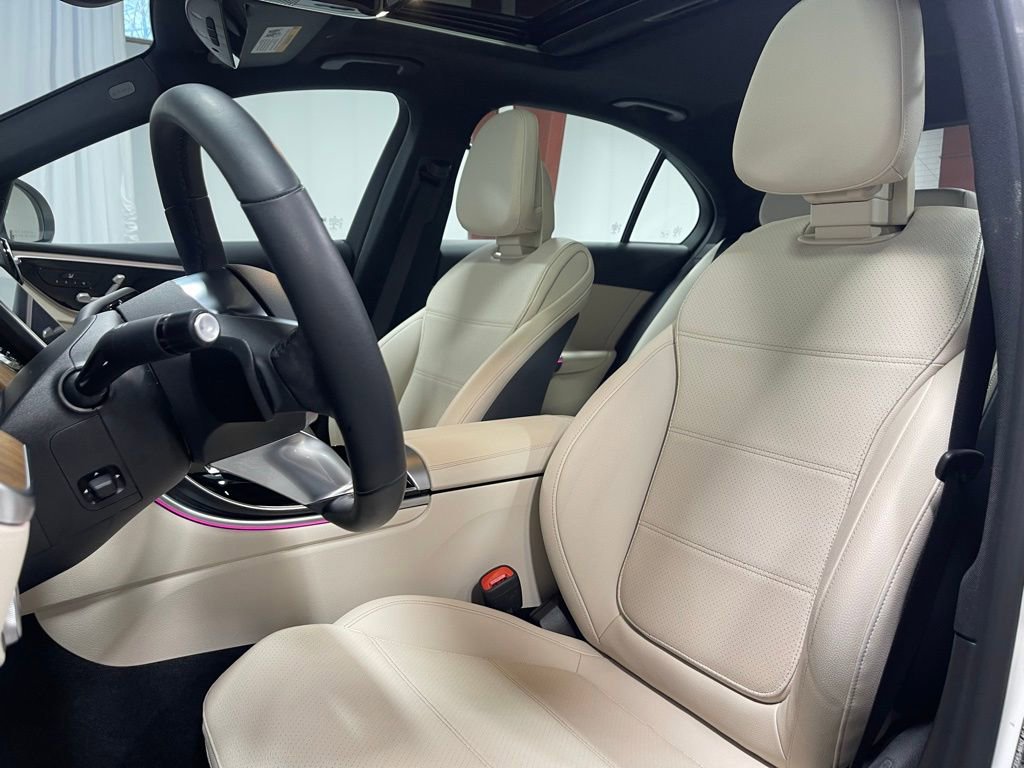 Certified 2023 Mercedes-Benz C 300 4MATIC Sedan image 22