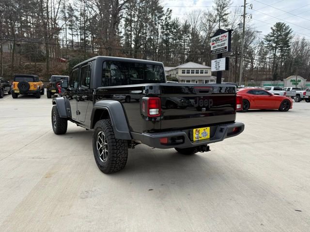 Used 2024 Jeep Gladiator Sport AWD/4WD image 7