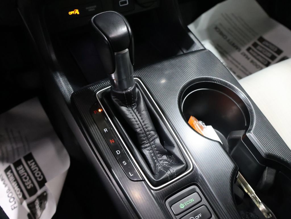 Used 2023 Honda Civic EX image 32
