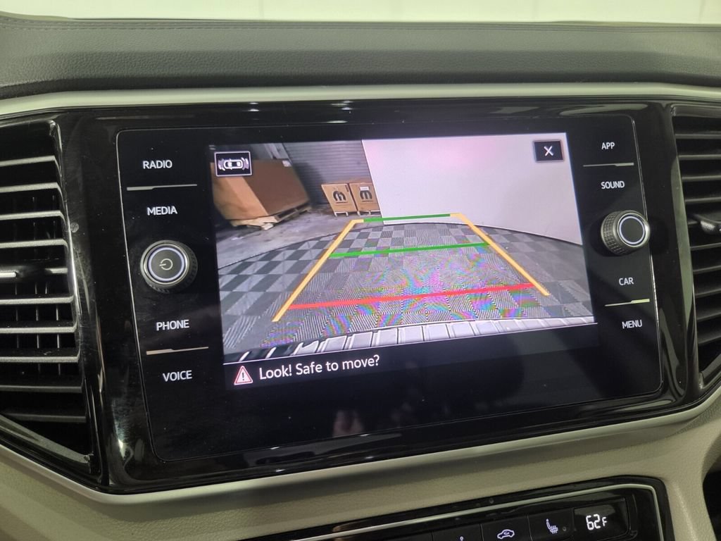 Used 2023 Volkswagen Atlas SE AWD/4WD image 12