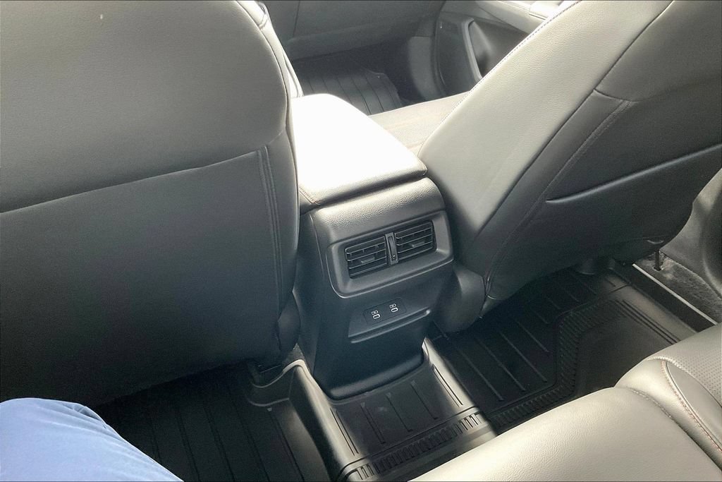 Used 2023 Honda CR-V Sport Touring image 10