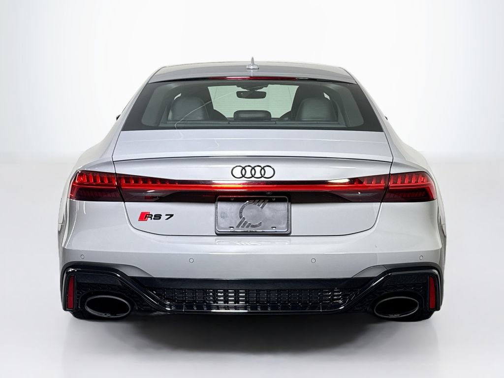 Used 2023 Audi RS 7 Sportback AWD/4WD image 4