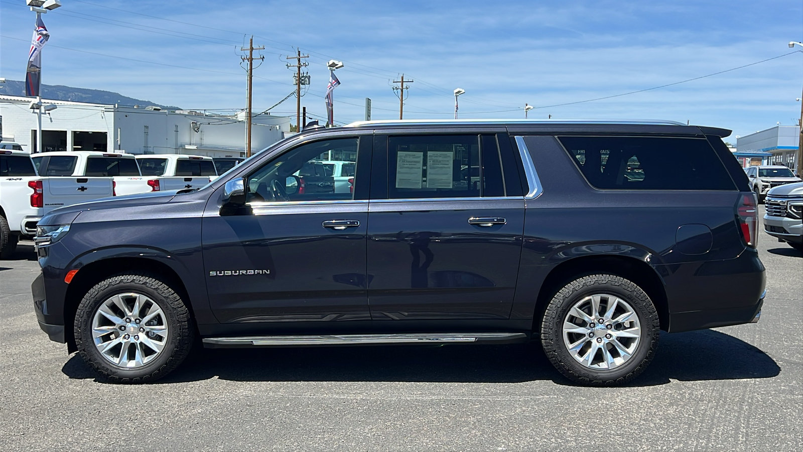 Certified 2023 Chevrolet Suburban Premier AWD/4WD image 8