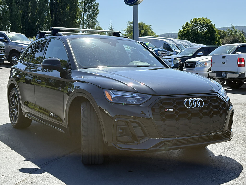 Used 2021 Audi SQ5 Premium Plus w/ Premium Plus Package AWD/4WD image 4
