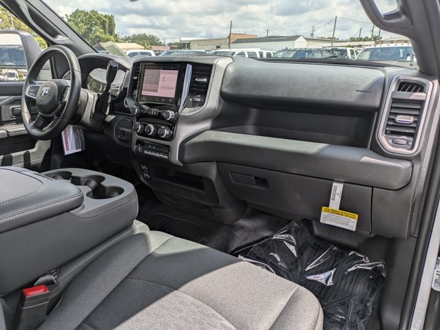 New 2026 RAM 4500 Tradesman w/ Chrome Appearance Group AWD/4WD image 13