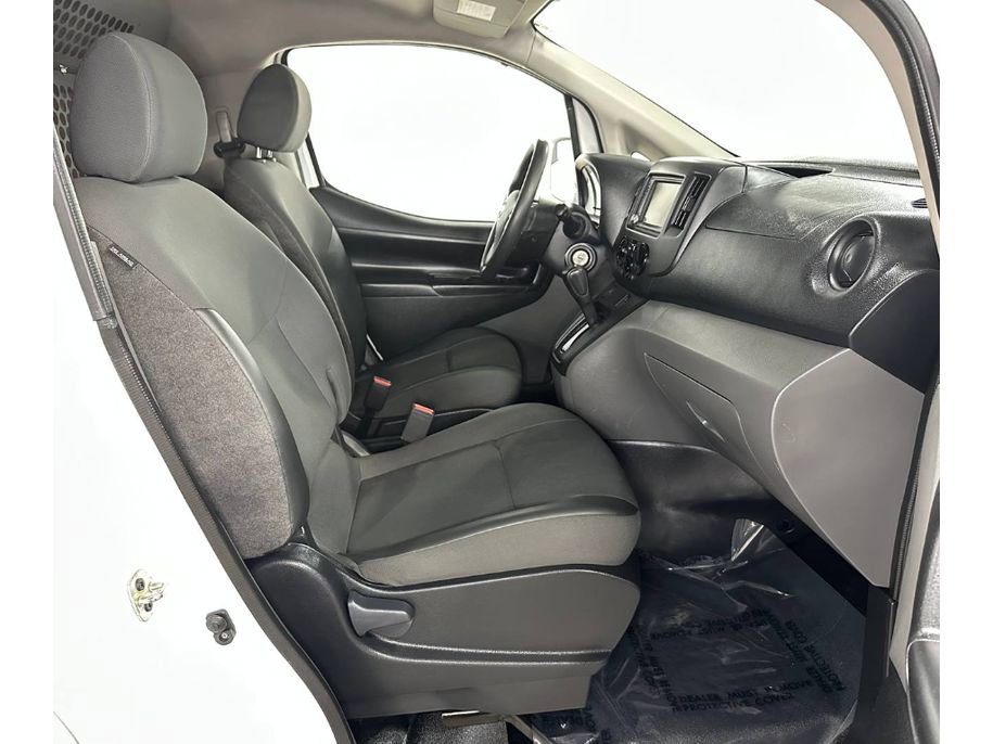 Used 2020 Nissan NV200 SV image 19