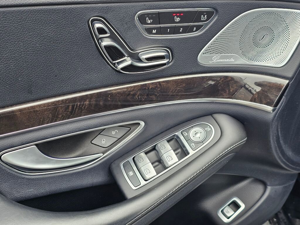 Used 2016 Mercedes-Benz S 550 4MATIC Sedan image 34