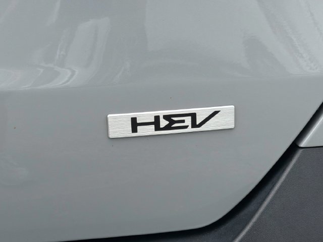 Used 2025 Kia Carnival EX FWD image 11