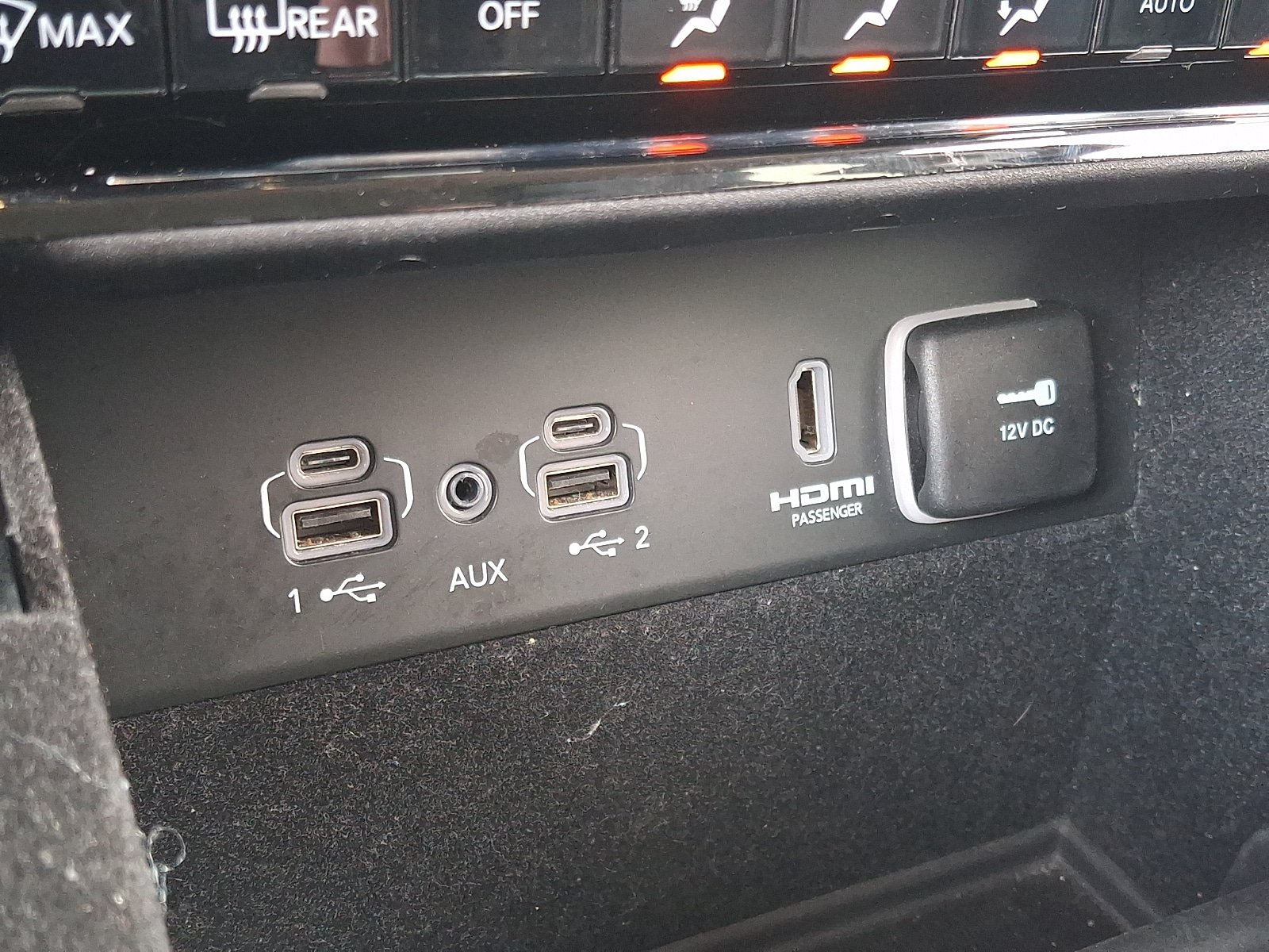 Certified 2022 Jeep Grand Cherokee L Limited AWD/4WD image 26