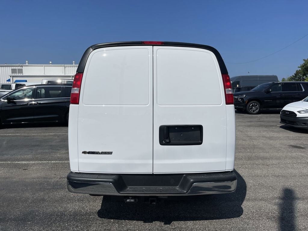 New 2025 Chevrolet Express 2500 w/ Driver Convenience Package image 4
