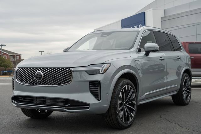 New 2026 Volvo XC90 T8 Ultra w/ Protection Package Premier image 3