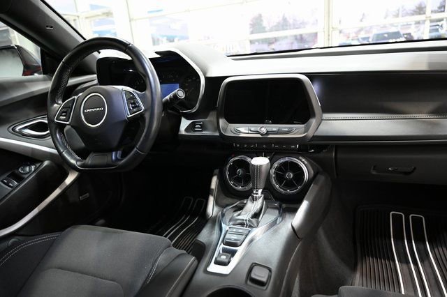 Used 2021 Chevrolet Camaro LT w/ RS Package image 13