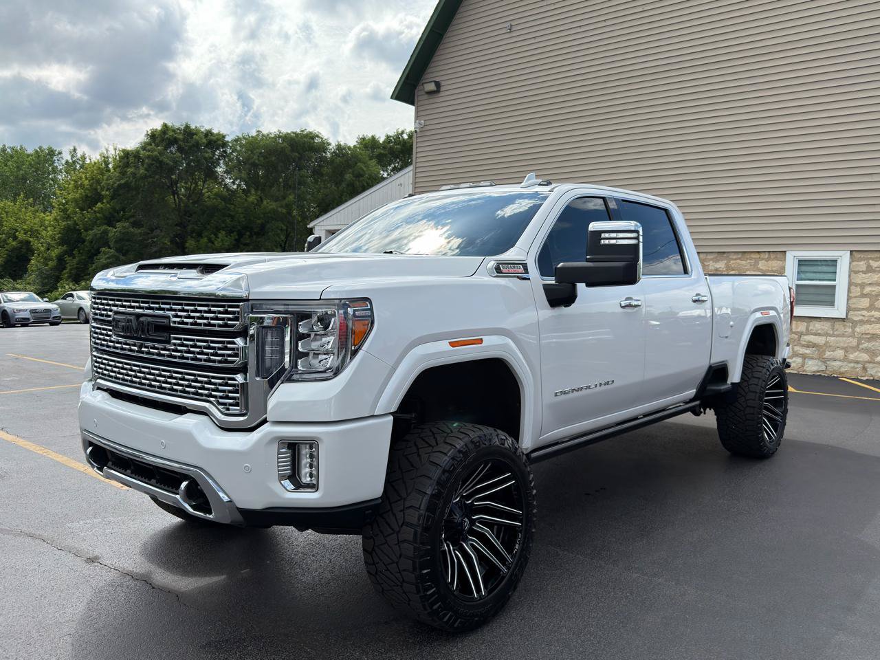 Used 2022 GMC Sierra 2500 Denali w/ Denali Ultimate Package AWD/4WD image 1