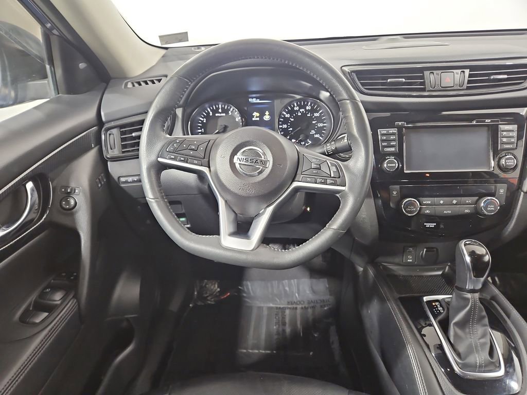 Used 2017 Nissan Rogue SL w/ SL Premium Package AWD/4WD image 14