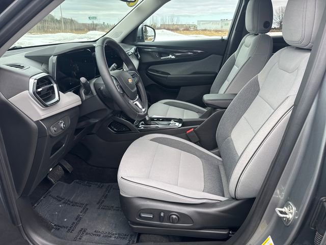 Used 2024 Chevrolet TrailBlazer LT w/ Convenience Package image 10