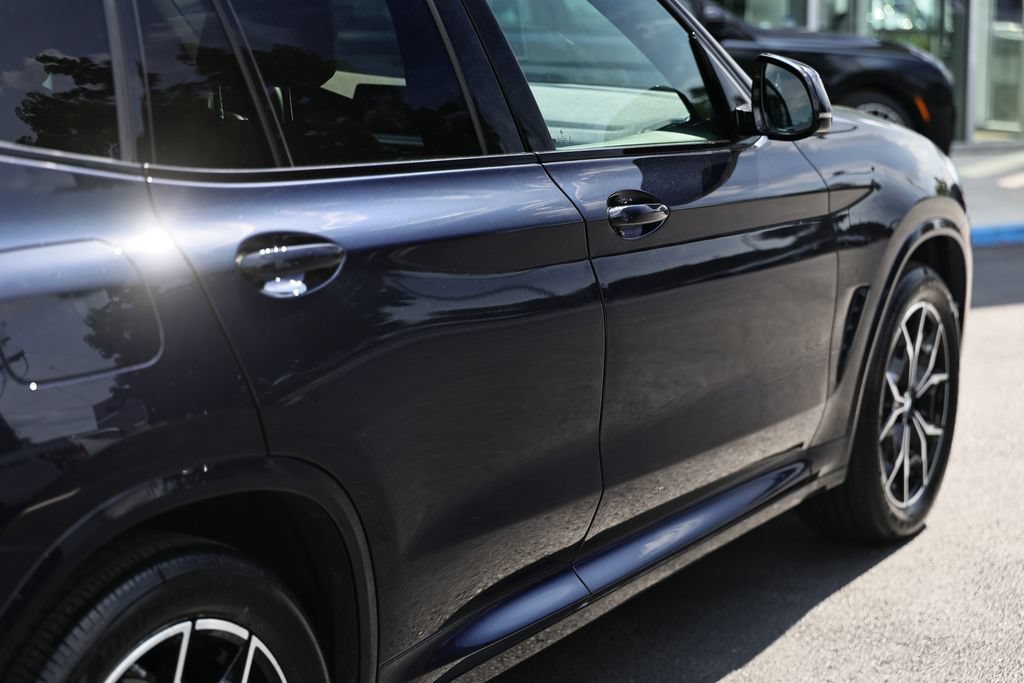 Certified 2023 BMW X3 xDrive30i w/ M Sport Package AWD/4WD image 7
