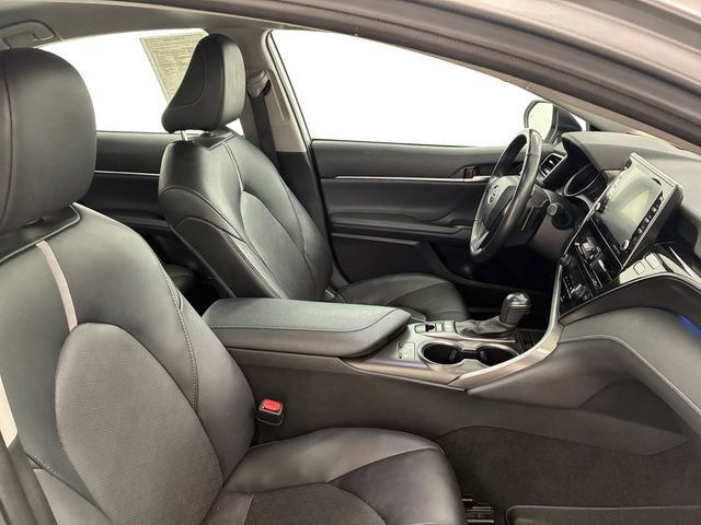 Used 2024 Toyota Camry XSE FWD image 14