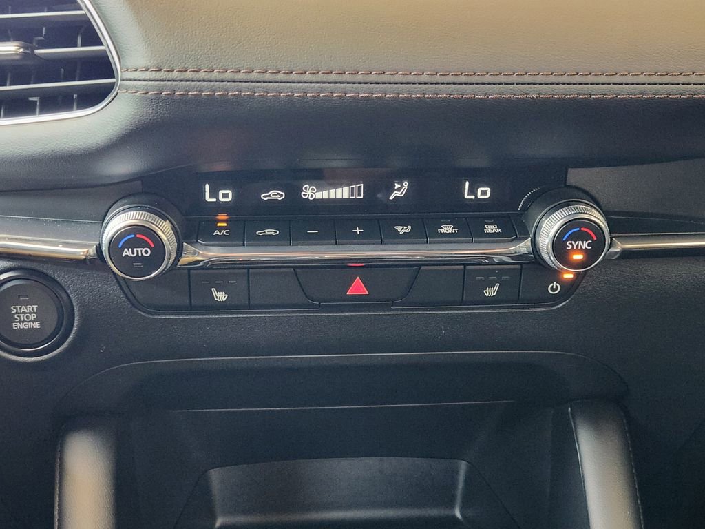 Used 2025 MAZDA MAZDA3 s FWD image 18