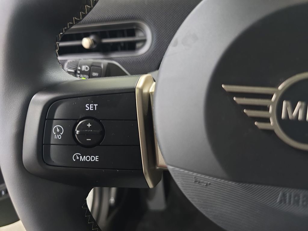 Used 2025 MINI Cooper S image 20