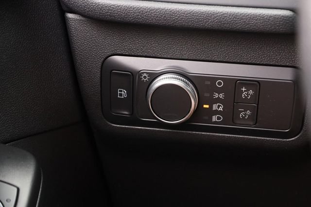Used 2022 Ford Escape SE FWD image 19