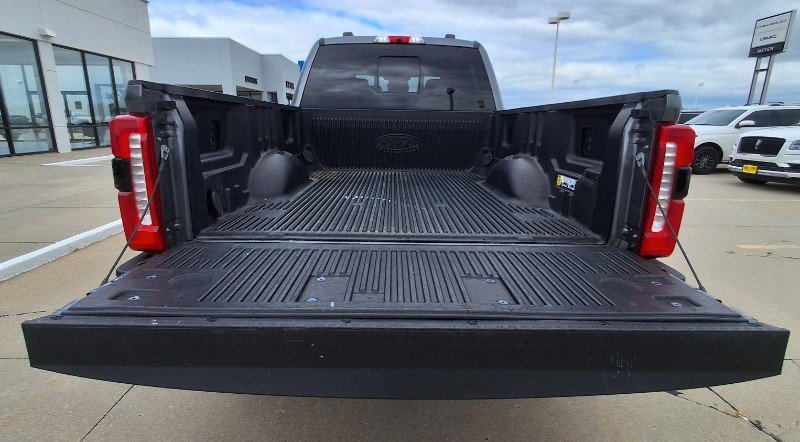 Used 2024 Ford F250 XL w/ STX Appearance Package AWD/4WD image 9