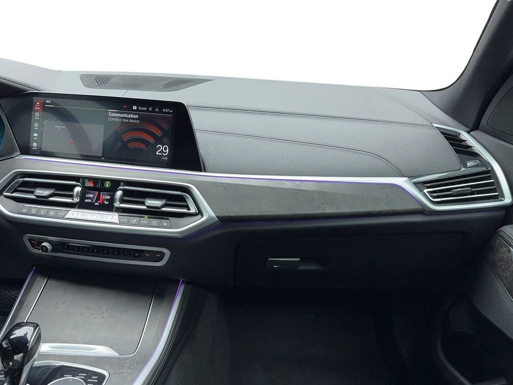 Used 2023 BMW X5 sDrive40i w/ Premium Package image 19