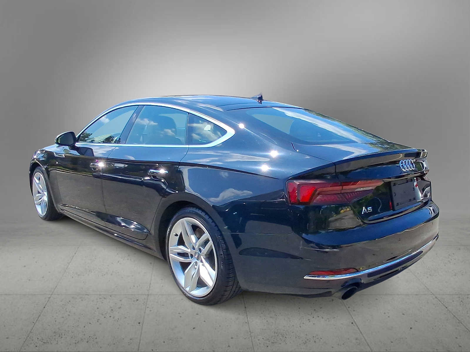 Used 2019 Audi A5 2.0T Premium Plus w/ Premium Plus AWD/4WD image 6