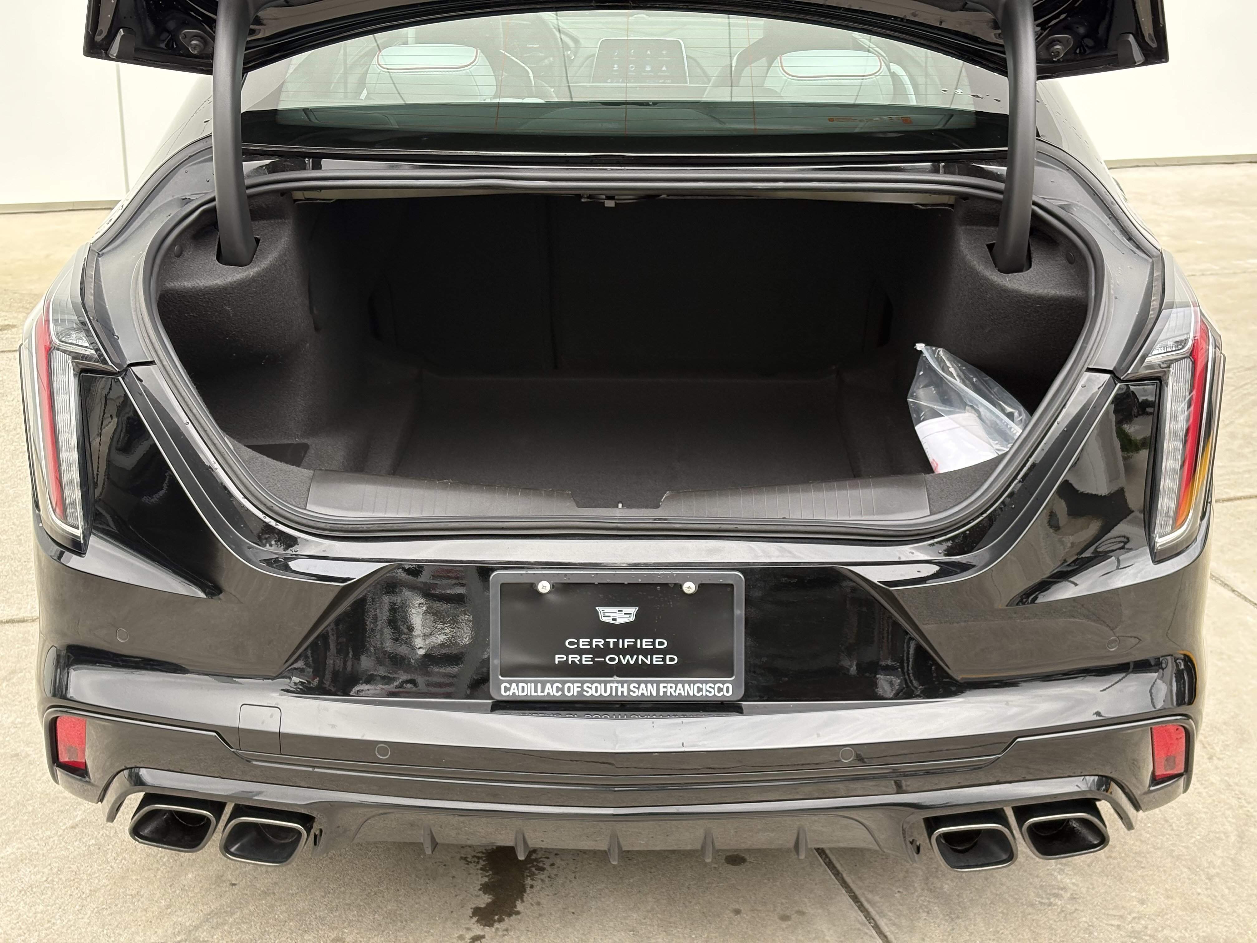 Certified 2025 Cadillac CT4 V Blackwing w/ Driver Assist Package RWD image 9