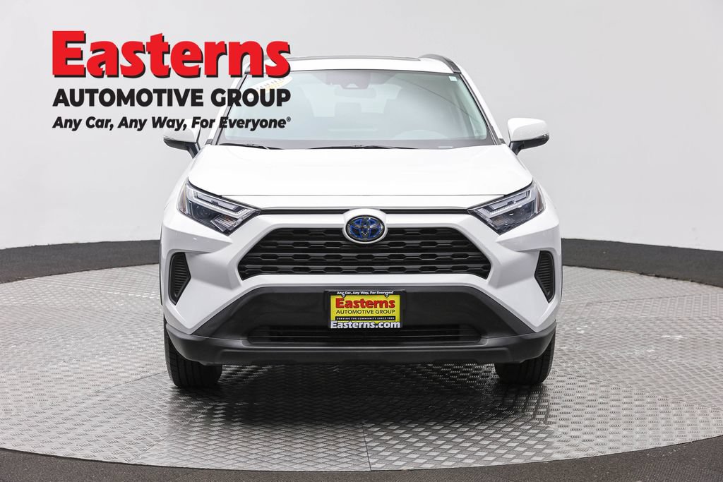 Used 2024 Toyota RAV4 XLE w/ Convenience Package AWD/4WD image 2