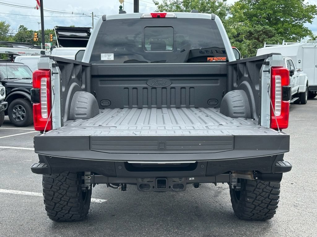New 2026 Ford F250 Lariat w/ Black Appearance Package AWD/4WD image 26