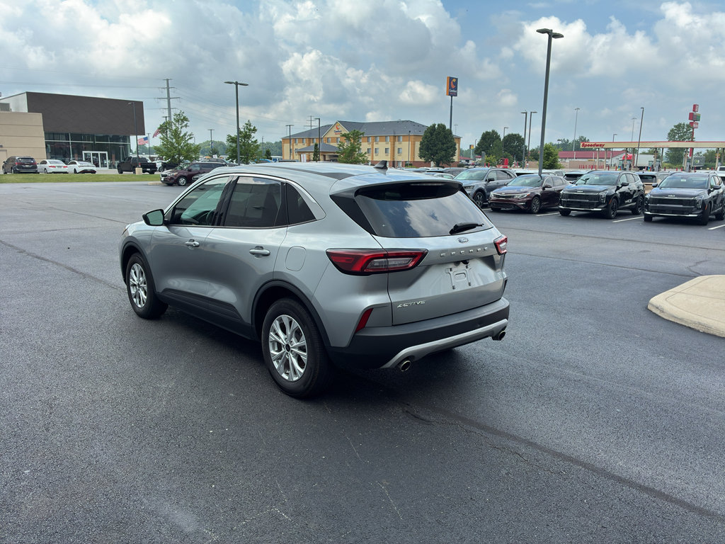 Used 2024 Ford Escape Active FWD image 4