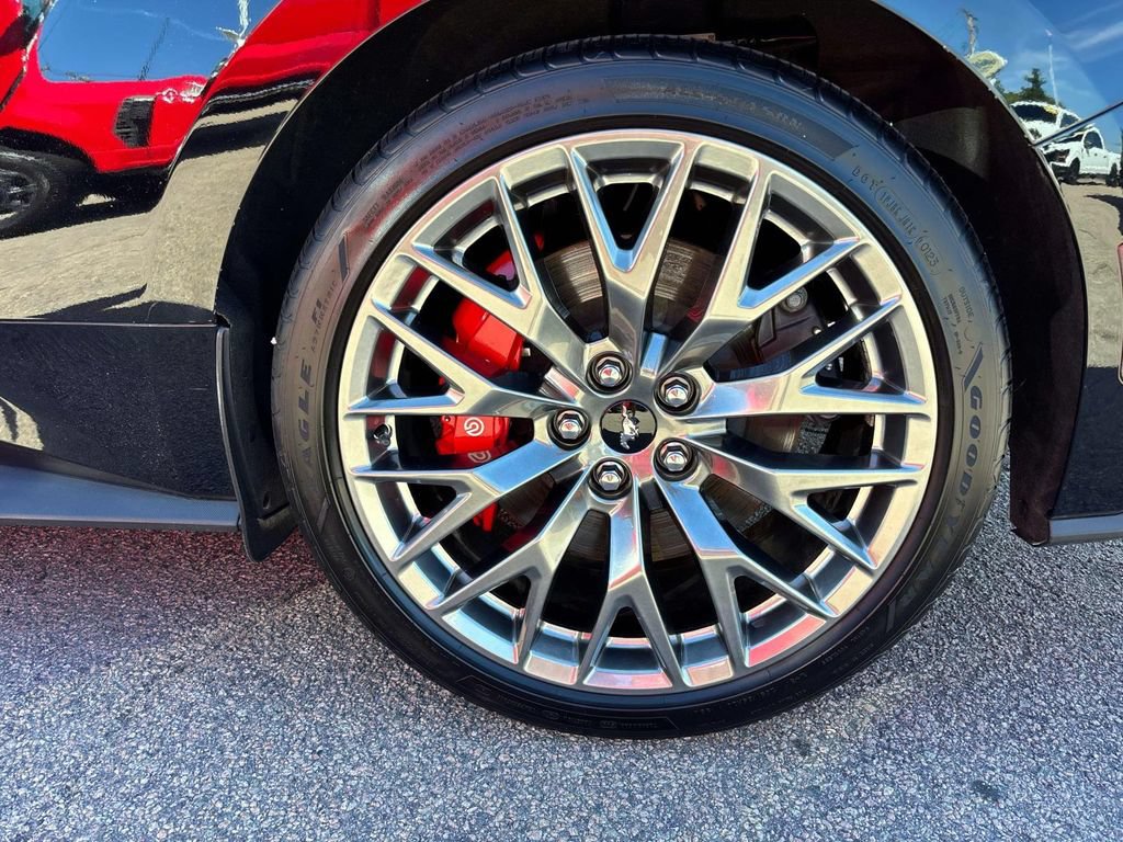 Used 2024 Ford Mustang GT Premium RWD image 7