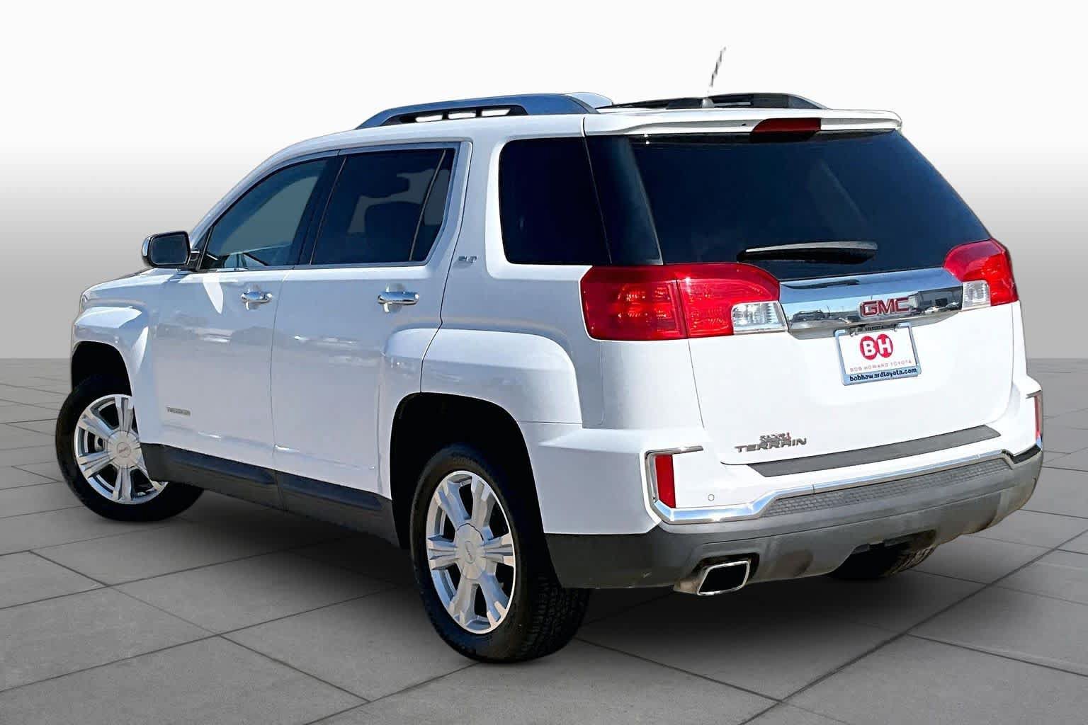 Used 2017 GMC Terrain SLT w/ Driver Alert Package I FWD image 11