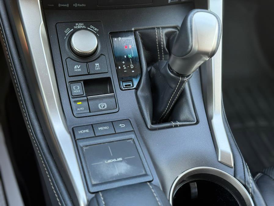 Used 2016 Lexus NX 300h AWD w/ Luxury Package image 21