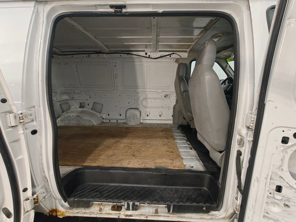 Used 2011 Ford E-150 and Econoline 150 w/ PWR Group RWD image 22