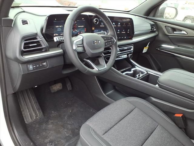 New 2026 Chevrolet Traverse LT w/ Midnight/Sport Edition AWD/4WD image 5