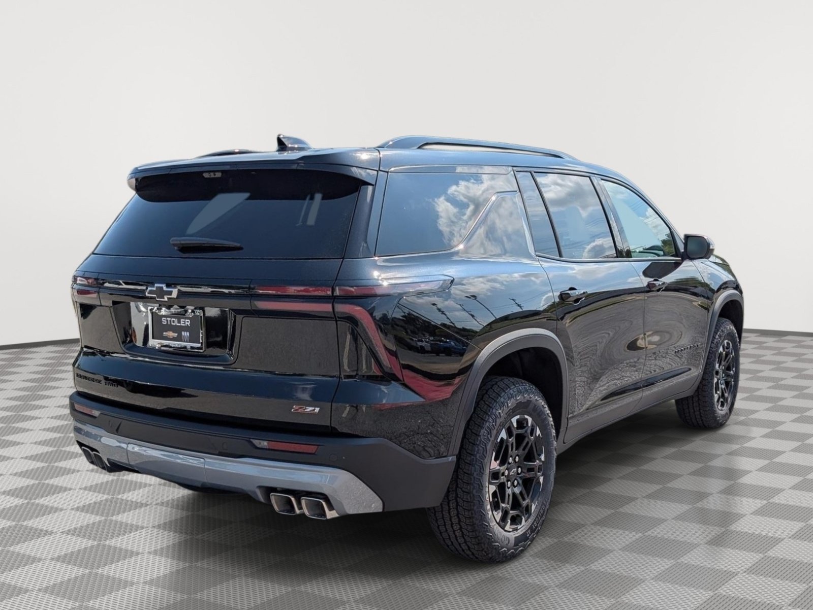 New 2027 Chevrolet Traverse Z71 w/ Enhanced Driving Package AWD/4WD image 3