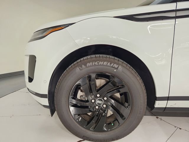 Used 2026 Land Rover Range Rover Evoque S image 11