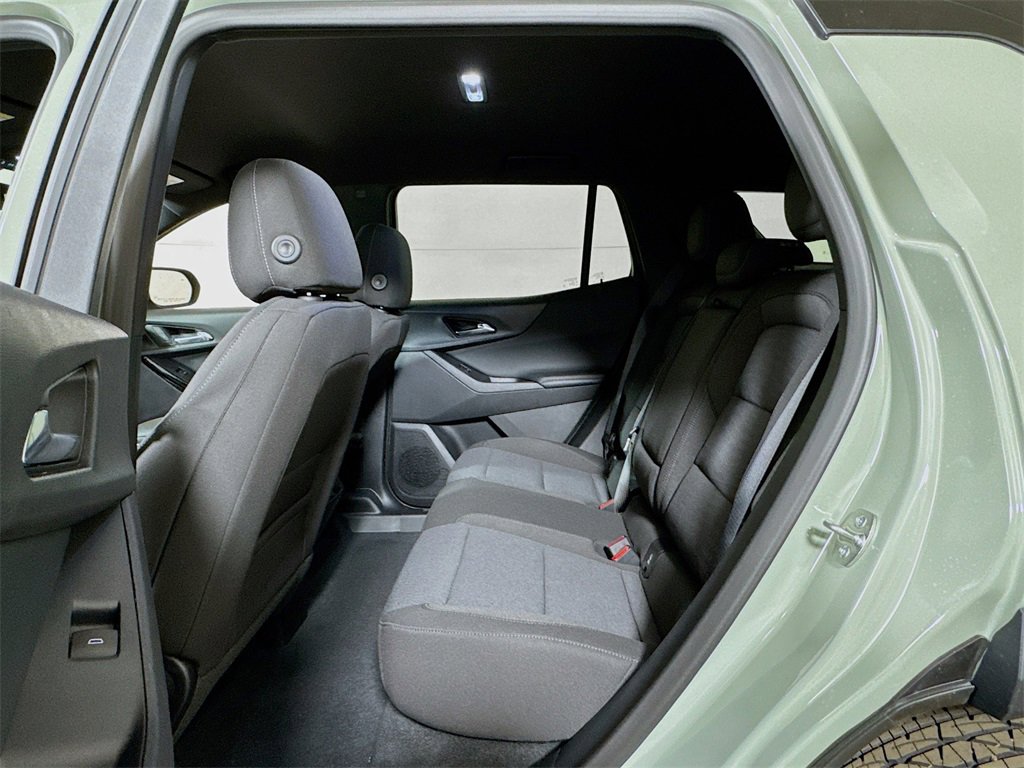 New 2026 Chevrolet Equinox LT image 13