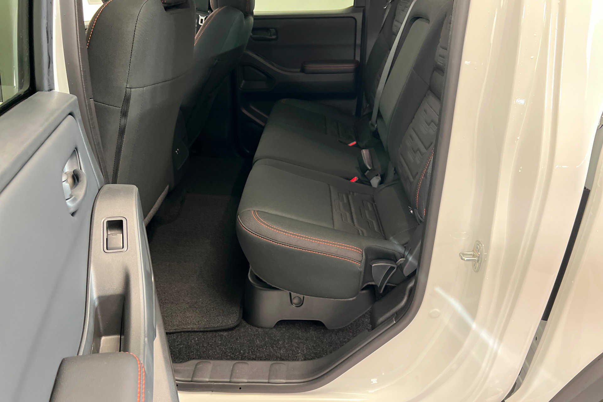 New 2026 Nissan Frontier PRO-4X w/ Tow Package AWD/4WD image 21